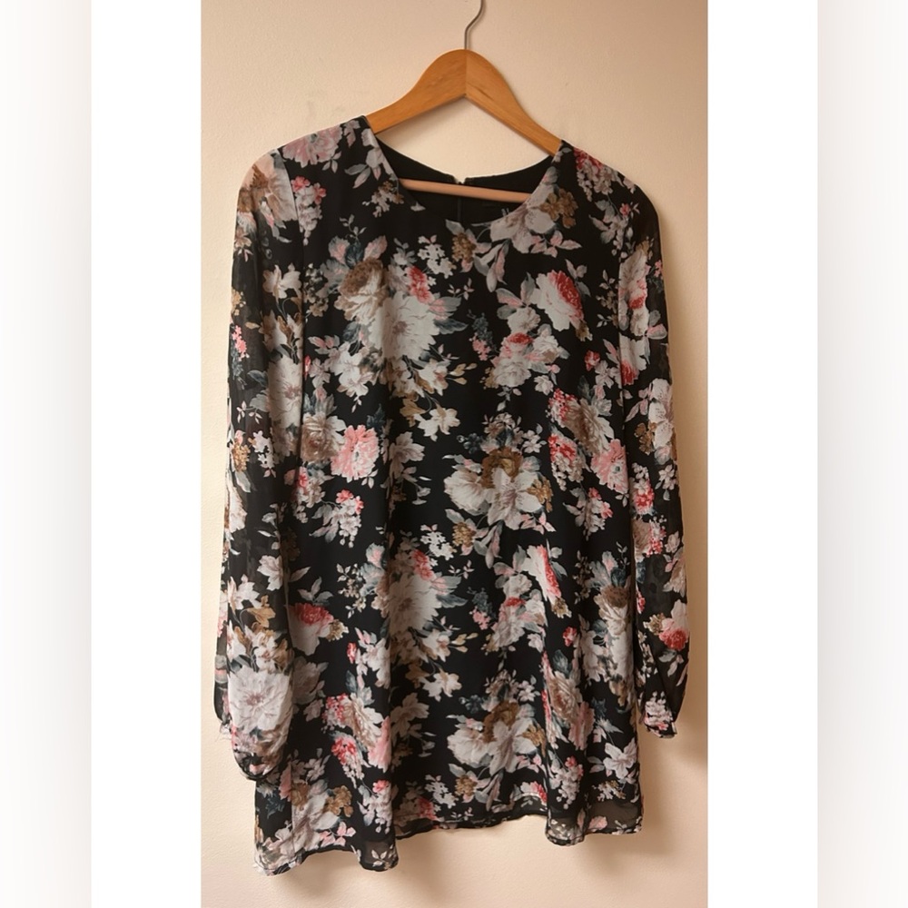 Forever21 Floral Long Sleeve Dress